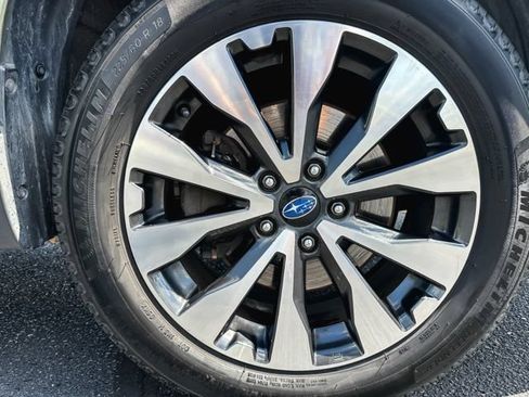 Used 2016 Subaru Outback 2.5i Limited AWD/4WD image 11