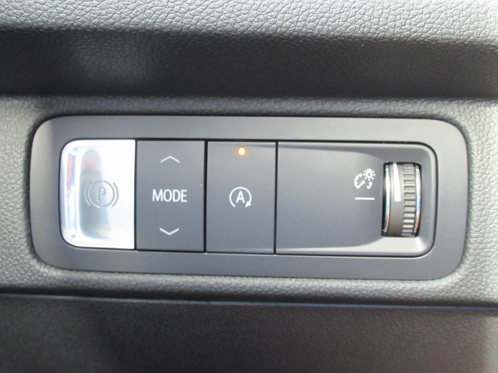 New 2026 Chevrolet Traverse RS w/ LPO, Floor Liner Package FWD image 23