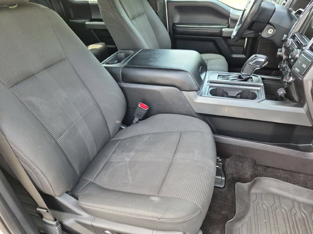 Used 2016 Ford F150 XLT w/ Equipment Group 302A Luxury AWD/4WD image 22