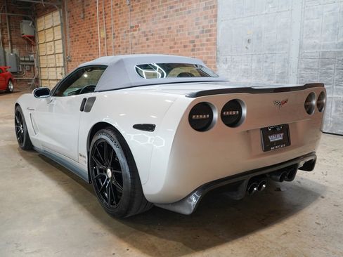 Used 2008 Chevrolet Corvette Convertible w/ Preferred Equipment Group RWD image 10