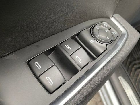 New 2025 Chevrolet Silverado 1500 LT image 16