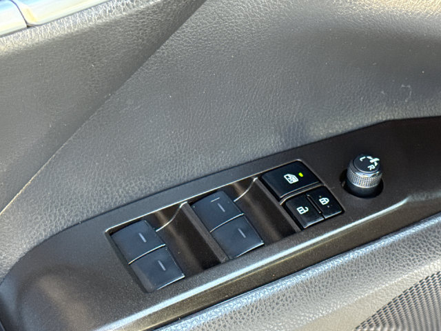 Used 2024 Toyota Camry SE FWD image 20