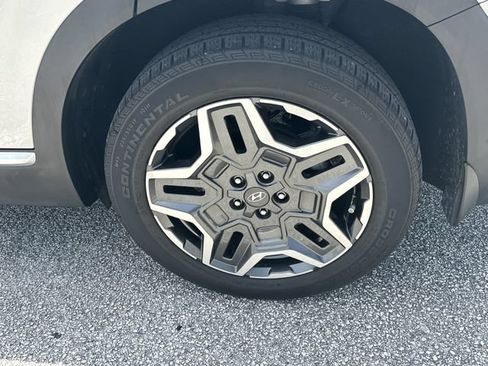 Certified 2023 Hyundai Santa Fe Limited FWD image 10