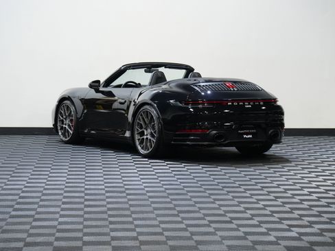 Used 2021 Porsche 911 Carrera S RWD image 9
