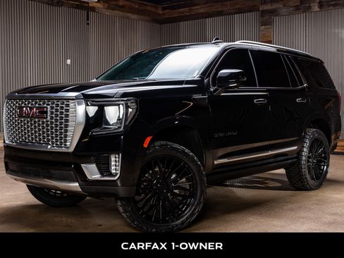 Used 2023 GMC Yukon Denali w/ Denali Reserve Package image 5
