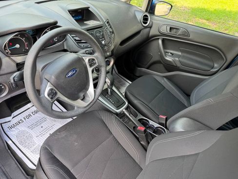 Used 2018 Ford Fiesta SE FWD image 10