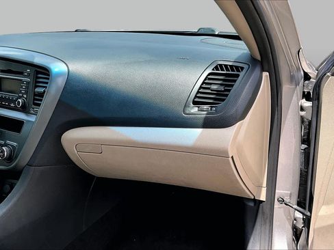 Used 2012 Kia Optima LX FWD image 19
