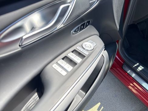 New 2026 Genesis GV70 2.5T Advanced AWD/4WD image 10