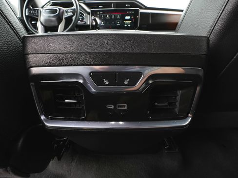 Used 2024 GMC Sierra 1500 Denali w/ Denali Reserve Package AWD/4WD image 40
