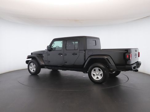 Used 2022 Jeep Gladiator Sport image 18