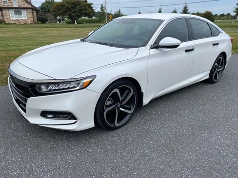 Used 2020 Honda Accord Sport image 1