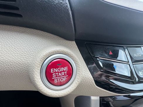 Used 2017 Honda Accord EX-L image 20