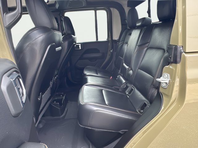 Used 2025 Jeep Gladiator Sport AWD/4WD image 28