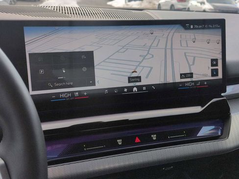 Used 2025 BMW i5 xDrive40 w/ M Sport Package image 31