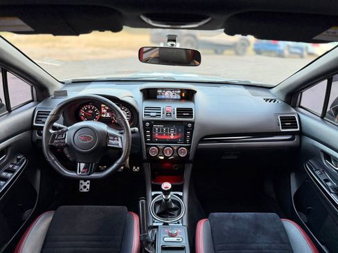 Used 2018 Subaru WRX STI AWD/4WD image 33