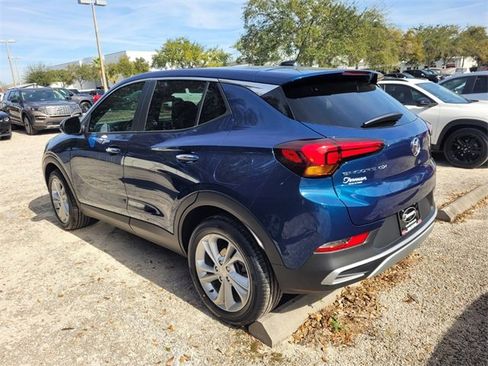 Used 2021 Buick Encore GX Preferred w/ Cold Weather Comfort Package image 5