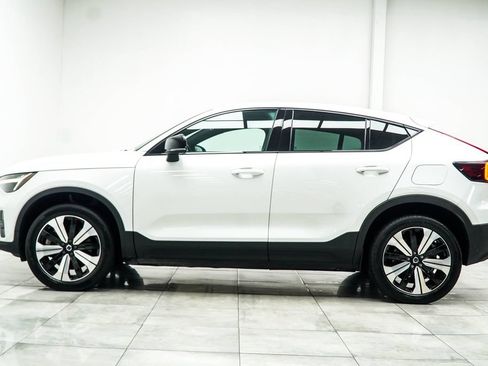 Used 2023 Volvo C40 Recharge Core AWD/4WD image 11