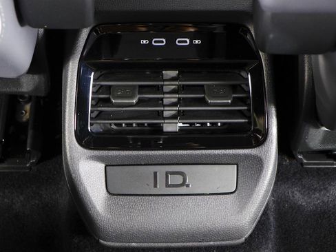 Used 2021 Volkswagen ID.4 Pro S w/ Gradient Package image 24