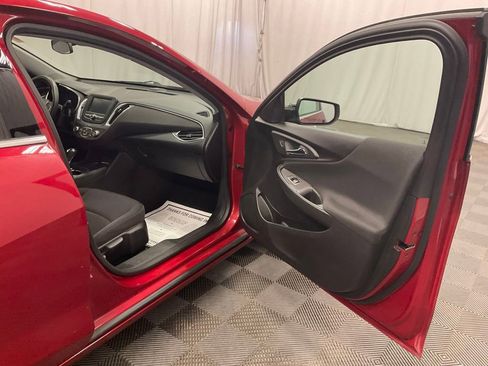 Used 2016 Chevrolet Malibu LT FWD image 30