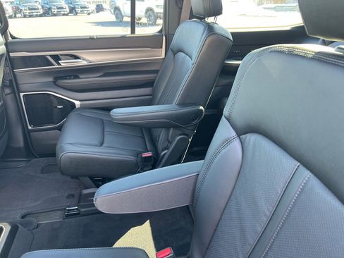 New 2026 Jeep Grand Wagoneer Limited image 24