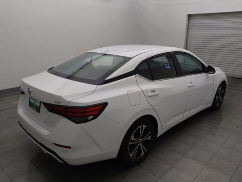 Used 2022 Nissan Sentra SV FWD image 9