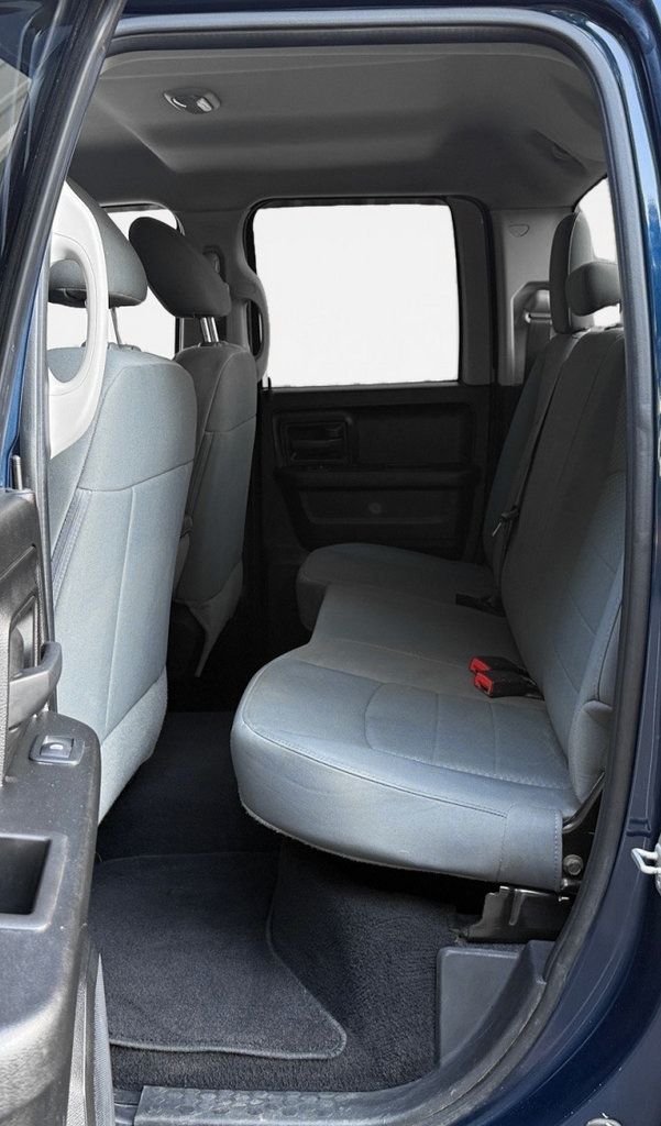 Used 2019 RAM 1500 Express AWD/4WD image 13