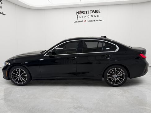 Used 2022 BMW 330i Sedan w/ Driving Assistance Package RWD image 2