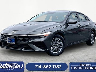 Certified 2025 Hyundai Elantra Blue