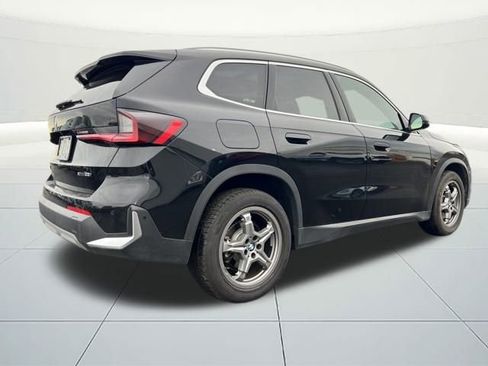 Used 2023 BMW X1 xDrive28i image 4