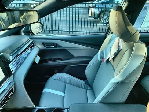 New 2026 Toyota Camry SE image 29