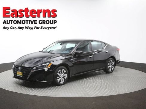 Used 2023 Nissan Altima 2.5 S FWD image 55