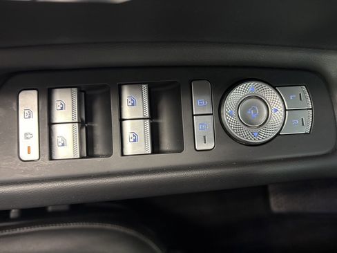 Used 2024 Genesis GV80 2.5T image 28