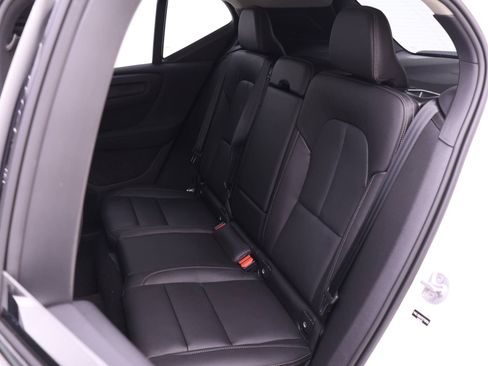 New 2026 Volvo XC40 B5 Plus w/ Climate Package image 12