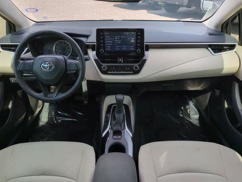Certified 2021 Toyota Corolla LE FWD image 14