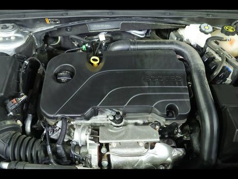 Used 2023 Chevrolet Malibu LT FWD image 20