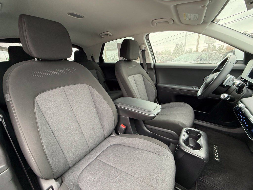 Certified 2024 Hyundai Ioniq 5 SE AWD/4WD image 17