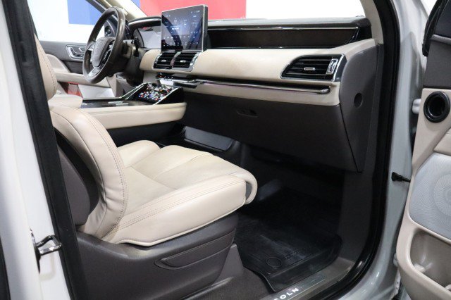 Used 2022 Lincoln Navigator L Reserve RWD image 79