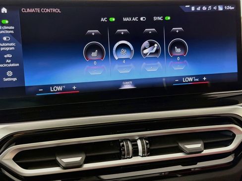 Used 2024 BMW 230i Coupe w/ Premium Package RWD image 16