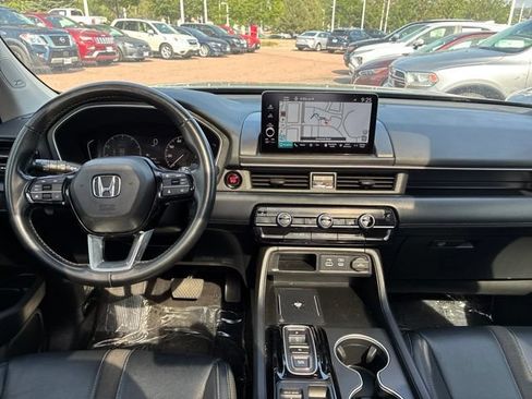 Used 2024 Honda Pilot Touring image 27