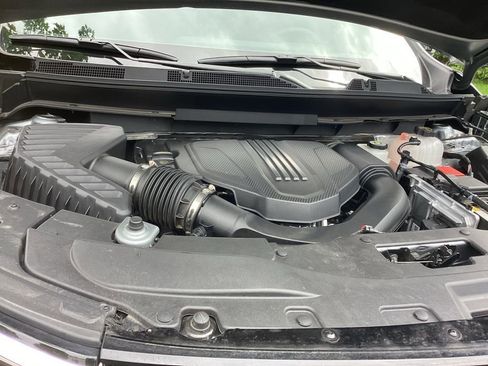 Used 2026 Chevrolet Traverse Z71 AWD/4WD image 22