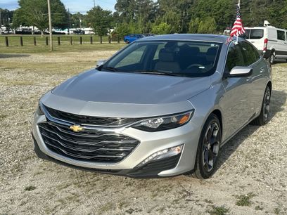 Used 2022 Chevrolet Malibu LT