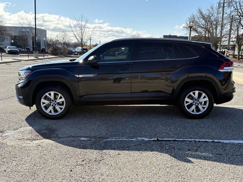 Used 2021 Volkswagen Atlas Cross Sport S image 20