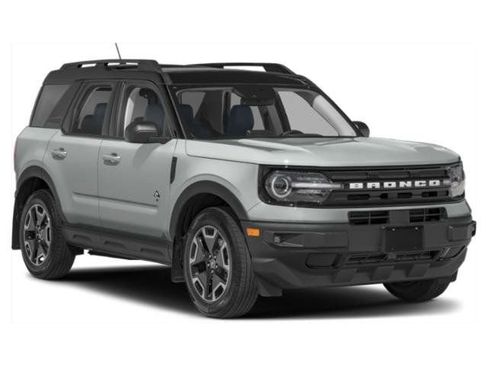 Used 2024 Ford Bronco Sport Outer Banks w/ Tech Package AWD/4WD image 39