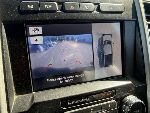 Used 2019 Ford F250 Lariat w/ Lariat Ultimate Package AWD/4WD image 30