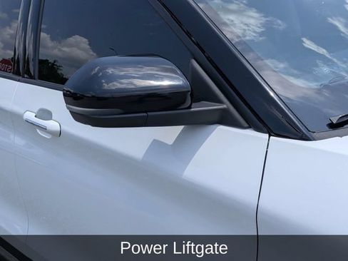 Used 2022 Ford Explorer Limited w/ Equipment Group 301A RWD image 14