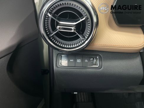 New 2026 Chevrolet Equinox ACTIV w/ LPO, Floor Liner Package image 13