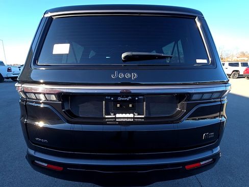 New 2026 Jeep Grand Wagoneer L Limited image 6