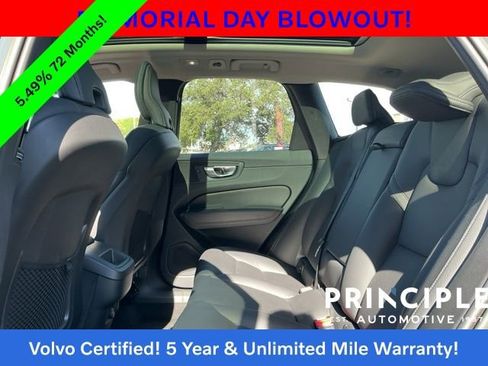 Certified 2023 Volvo XC60 B5 Plus FWD image 34
