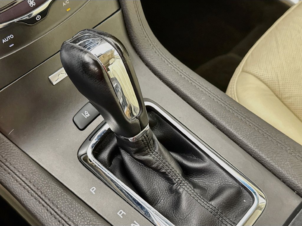 Used 2019 Lincoln MKT AWD image 20