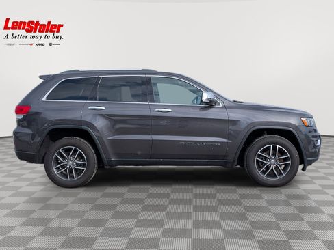 Used 2018 Jeep Grand Cherokee Limited image 6